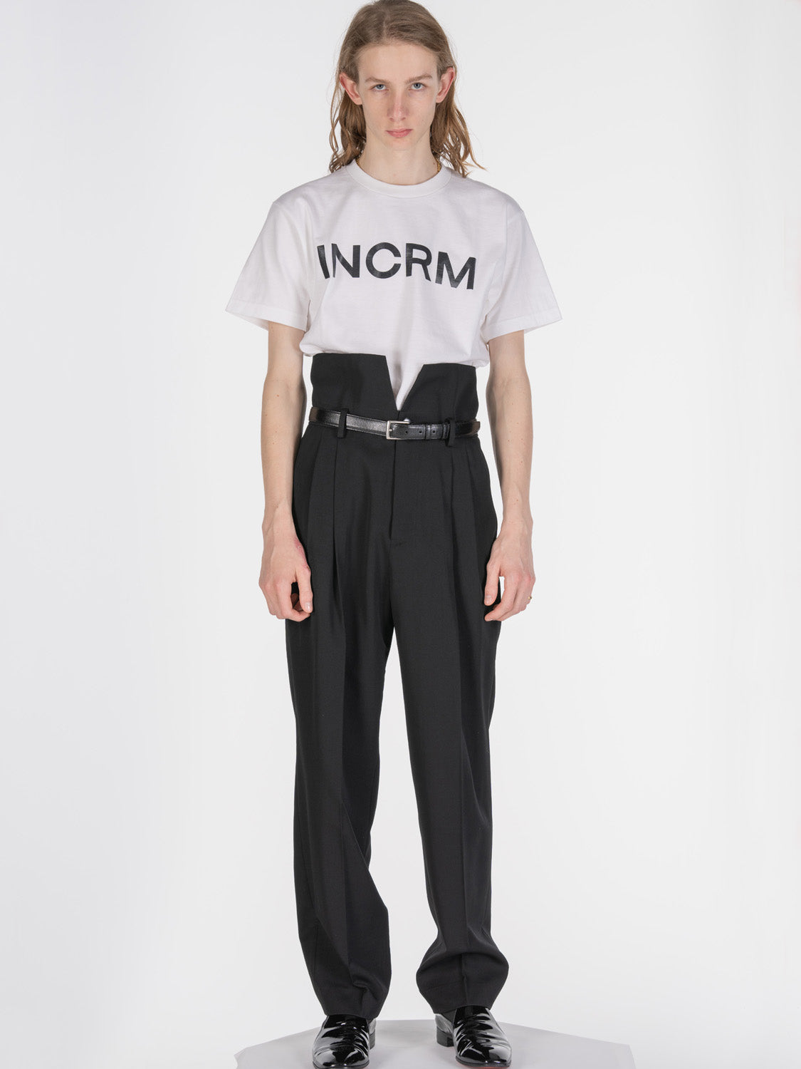 Pantalon à tailler haute