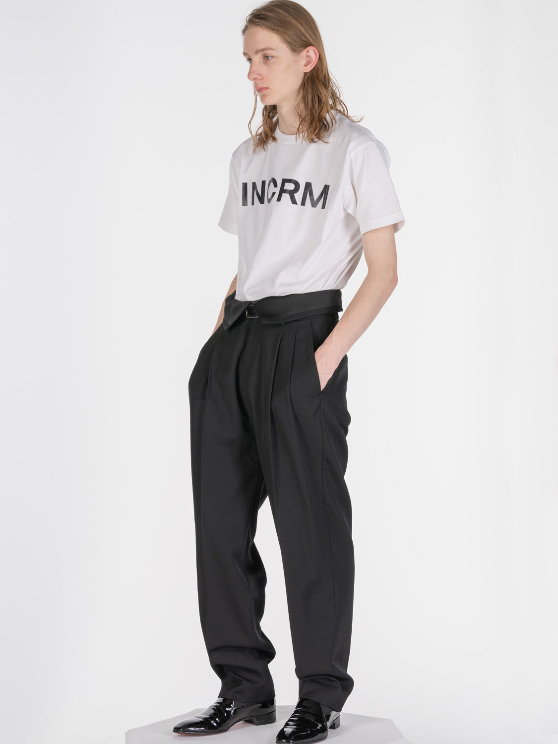 Pantalon à tailler haute